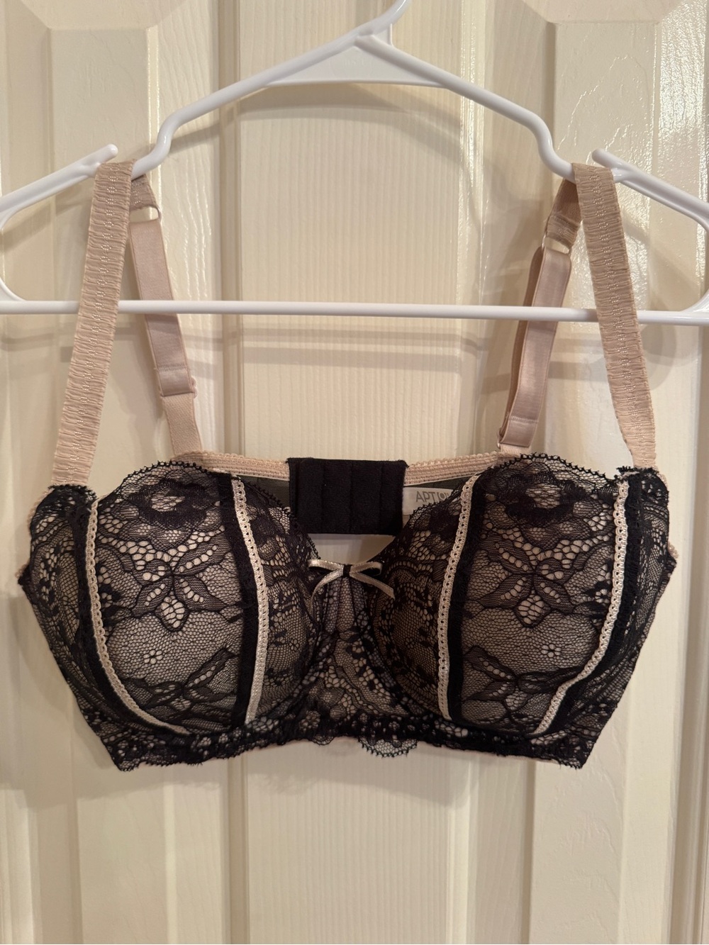 Apt. 9 Black Lace Bra with Nude Trim